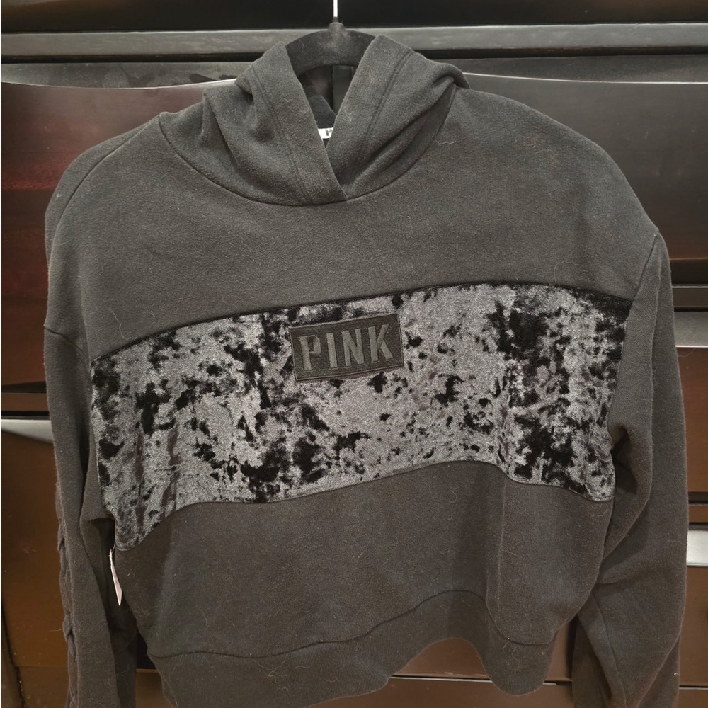 PINK Victoria's Secret Black Cropped Hoodie